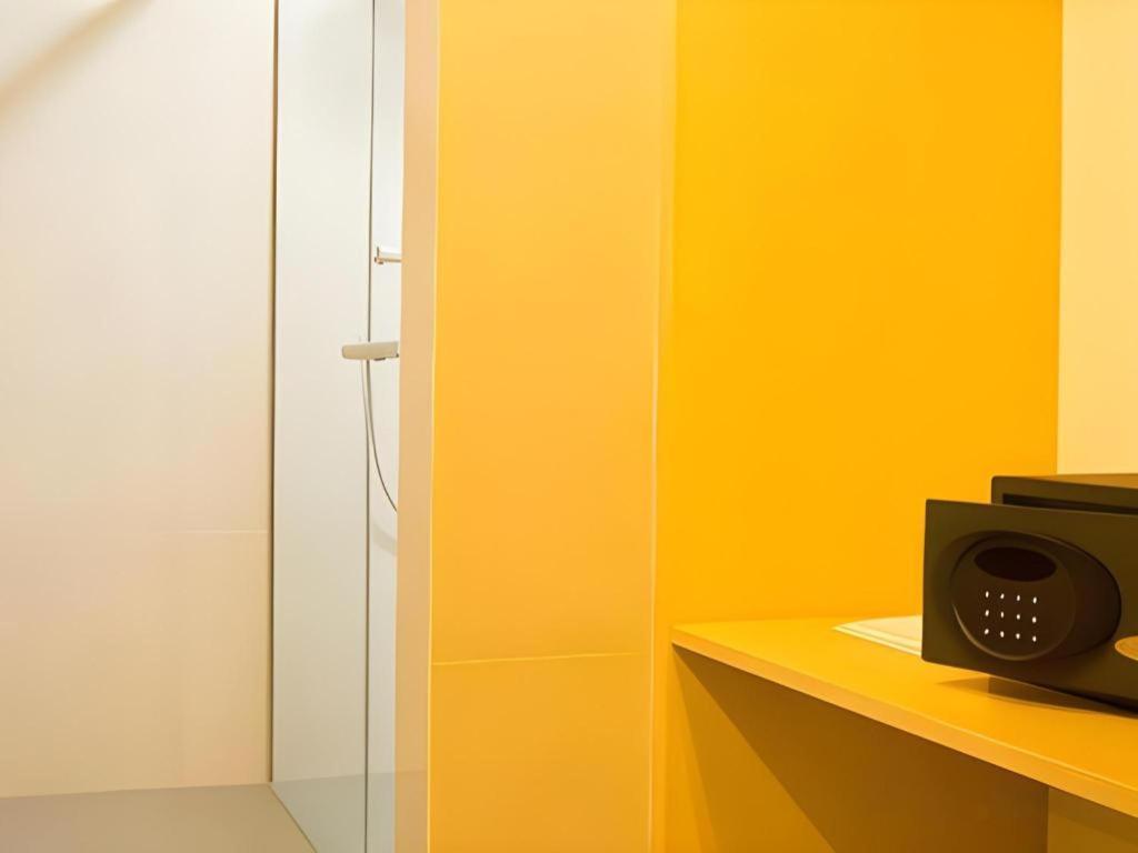 Horison Hotel Sukabumi Esterno foto