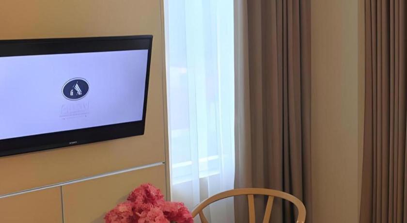 Horison Hotel Sukabumi Esterno foto