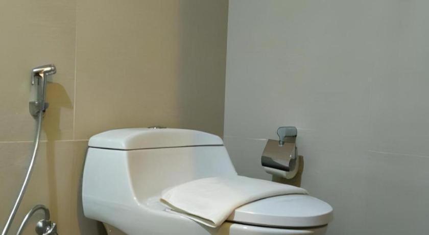 Horison Hotel Sukabumi Esterno foto